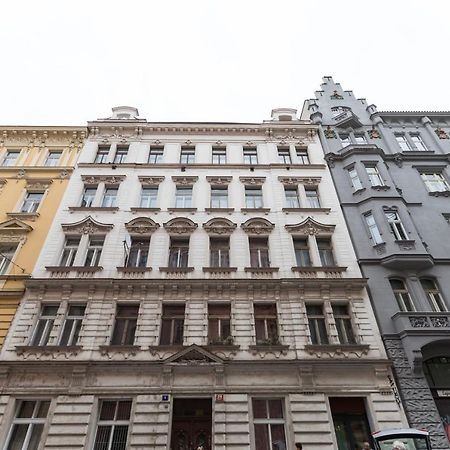 Dream Duplex On Riverside Praga Exterior foto