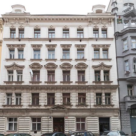 Dream Duplex On Riverside Praga Exterior foto